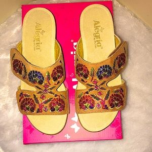Allegria Embroided leather slip-on Wedge sandal